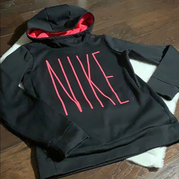Nike hoodie girls